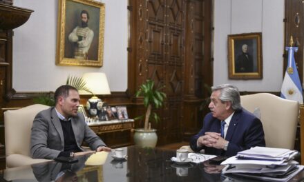 El presidente recibió al intendente de Villa María, Martín Gill