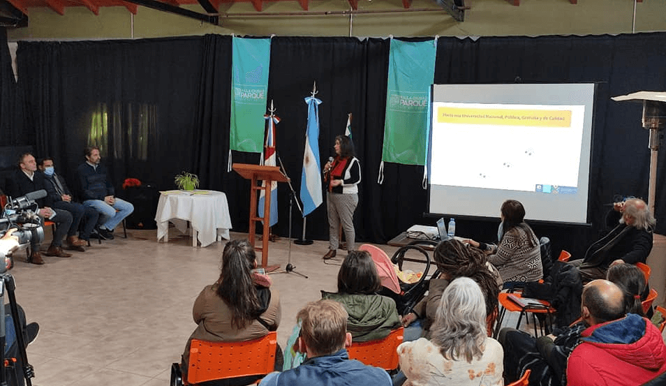 Presentaron el proyecto para crear la Universidad Nacional de Calamuchita