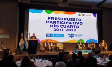 Llamosas expuso en el 1º Congreso Nacional de Participación Ciudadana y Descentralización