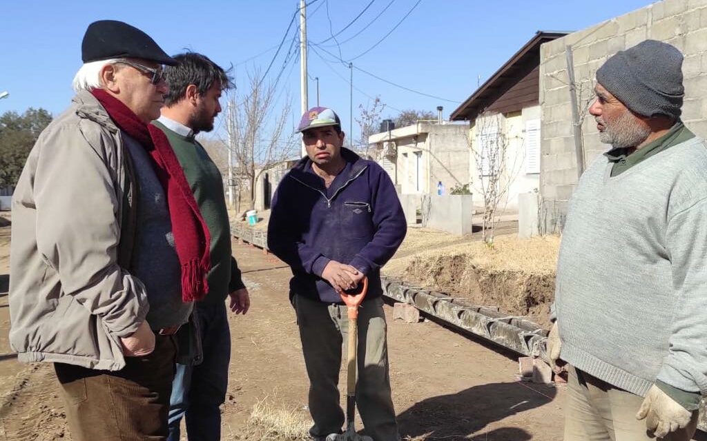 Sampacho: avanzan las obras de cordón cuneta