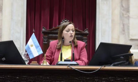 El oficialismo busca reelegir a Cecilia Moreau como presidenta de Diputados
