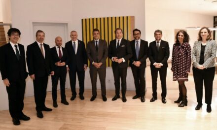 Massa se reunió con embajadores del G7 para repasar medidas y exponer oportunidades de inversión