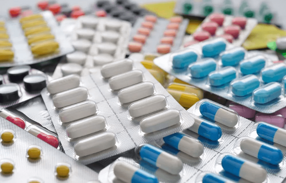Programa Remediar: firman convenio para adquirir 20 millones de medicamentos