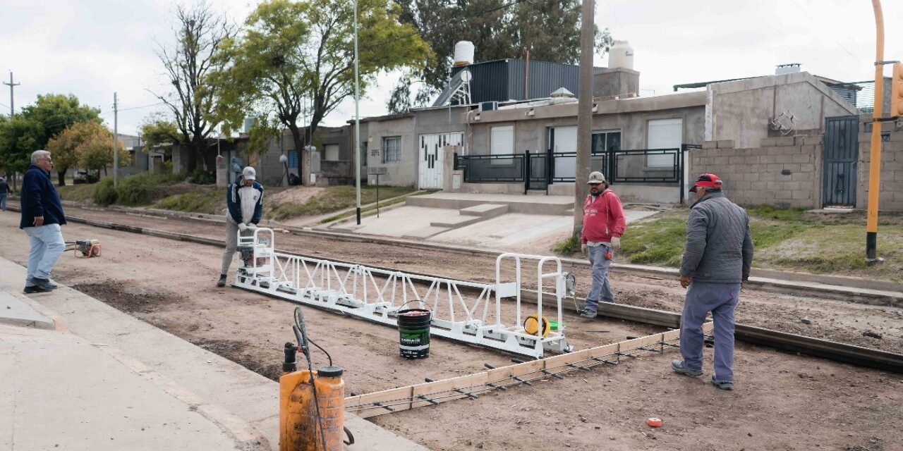 Río Cuarto: comenzó la repavimentación de la calle Maipú en el sur de la ciudad