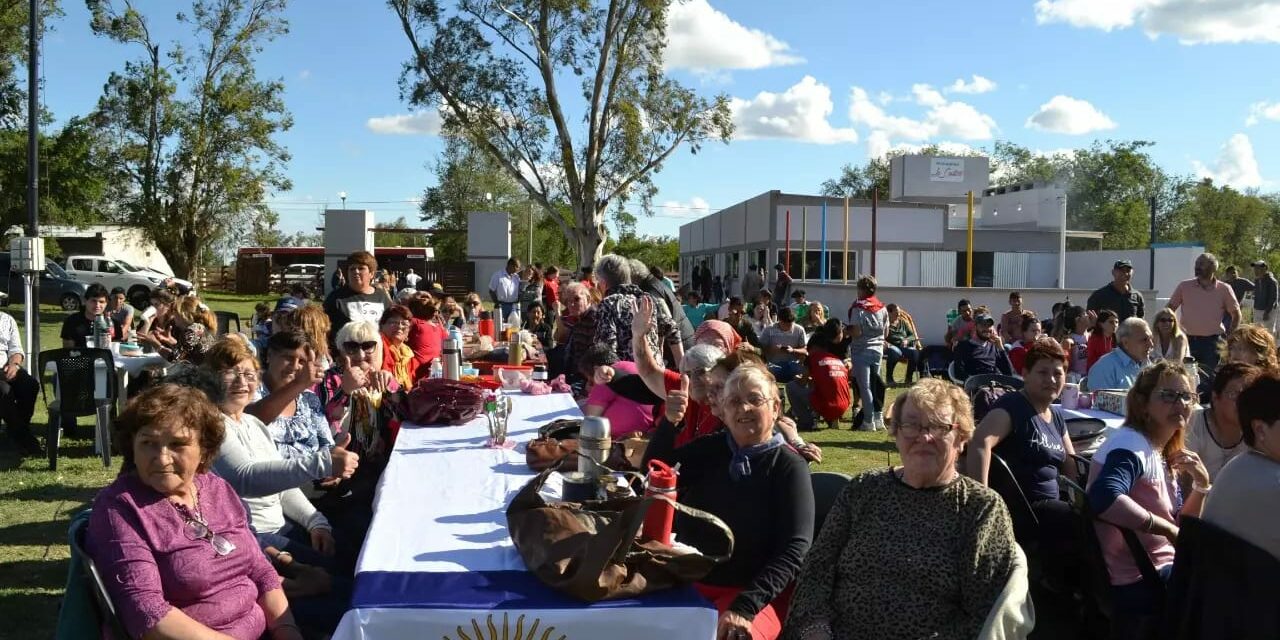 La Cautiva: se realizó la 5° edición de la Fiesta Nacional del Adulto Mayor