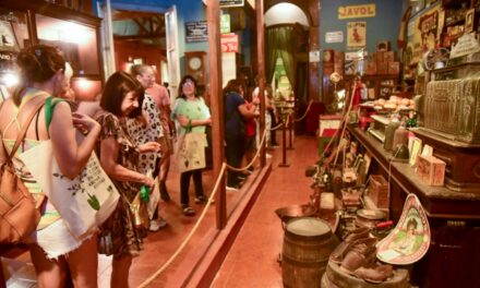 Villa María: la Noche de los Museos convocó a cientos de familias con visitas guiadas e intervenciones culturales