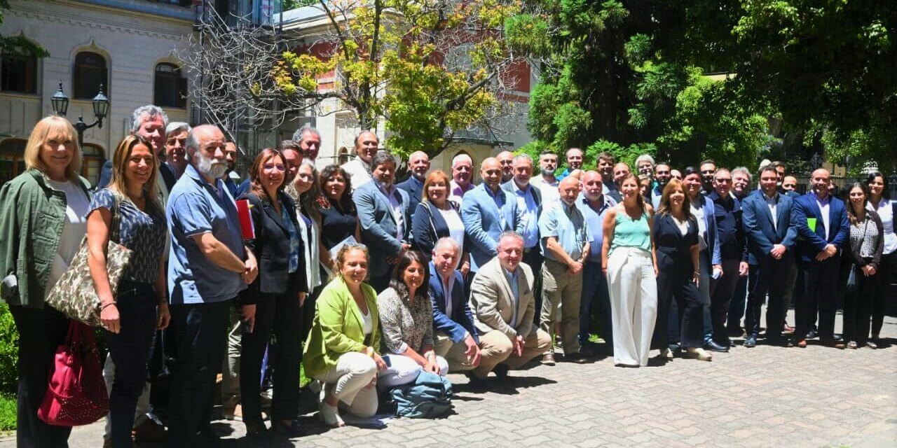 La Decana de la FAV participó de una reunión en el Ministerio de Agricultura de la Nación