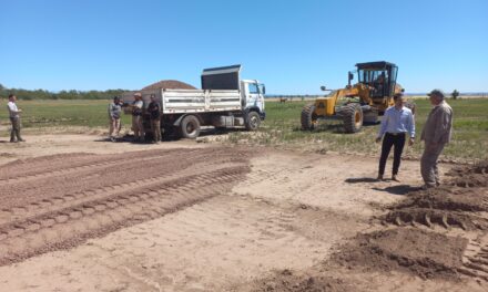 Los Cóndores: comenzó la construcción de 20 viviendas semilla