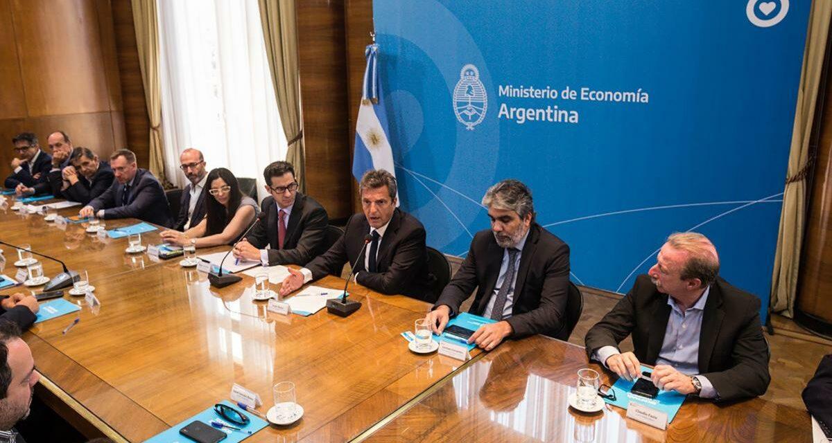 El Gobierno cerró un acuerdo de precios con los proveedores de insumos industriales