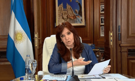 Cristina dijo que la condenó una “mafia judicial” y anunció que no será candidata en 2023