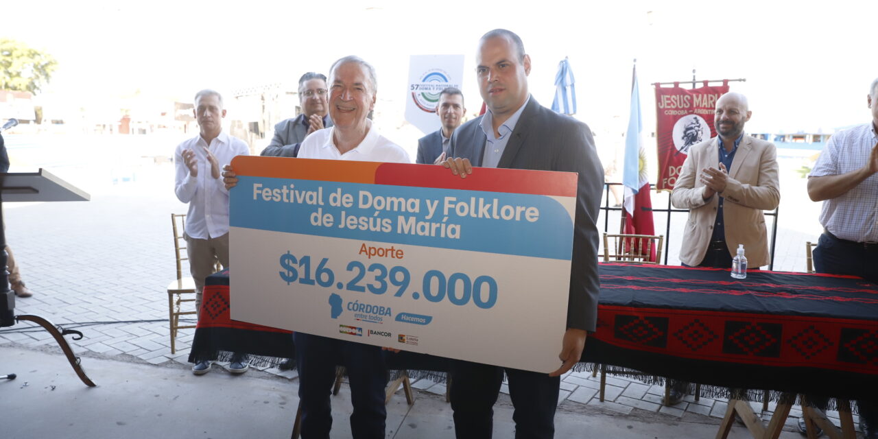 Jesús María: Schiaretti entregó más de $16 millones en aportes al Festival de Doma y Folklore