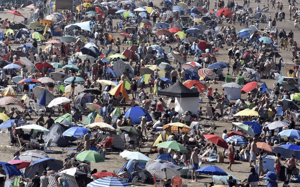 Entre diciembre y enero viajaron unos 20 millones de turistas por el país