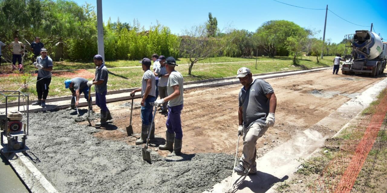 Villa María: avanza la repavimentación en barrio Casalinda