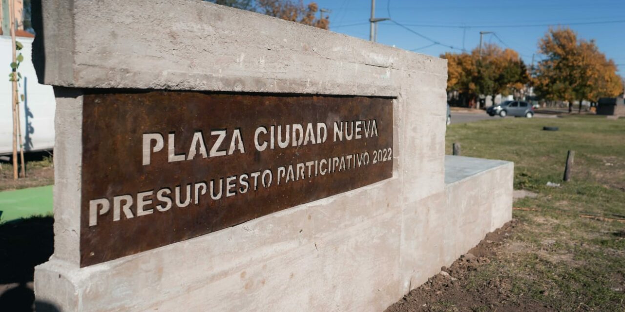 Llamosas inauguró una nueva plaza en Ciudad Nueva