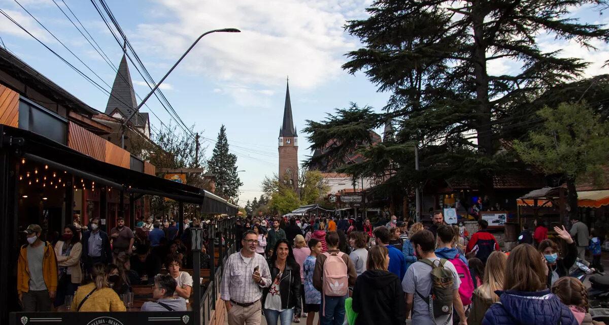 Semana Santa: más de 2,7 millones de turistas se movilizaron en el país