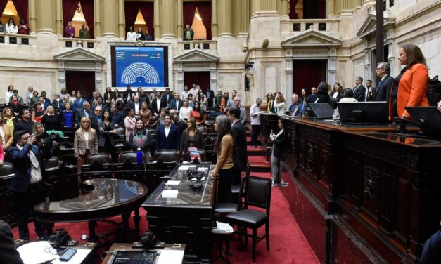 Diputados busca avanzar con proyecto para tipificar la violencia digital