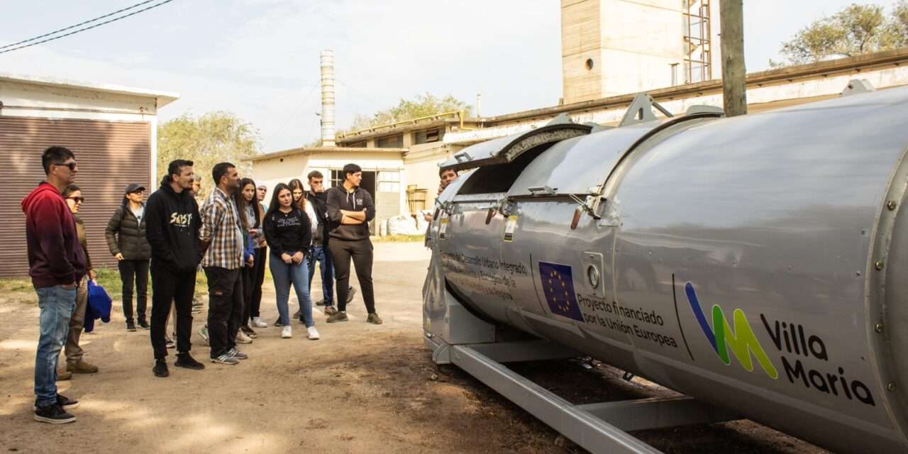 Villa María: Estudiantes e instituciones recorren la obra del Centro de Gestión Ambiental y planta de reciclado