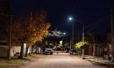 Río Tercero: el barrio Sarmiento cuenta con el 100% de luminarias led