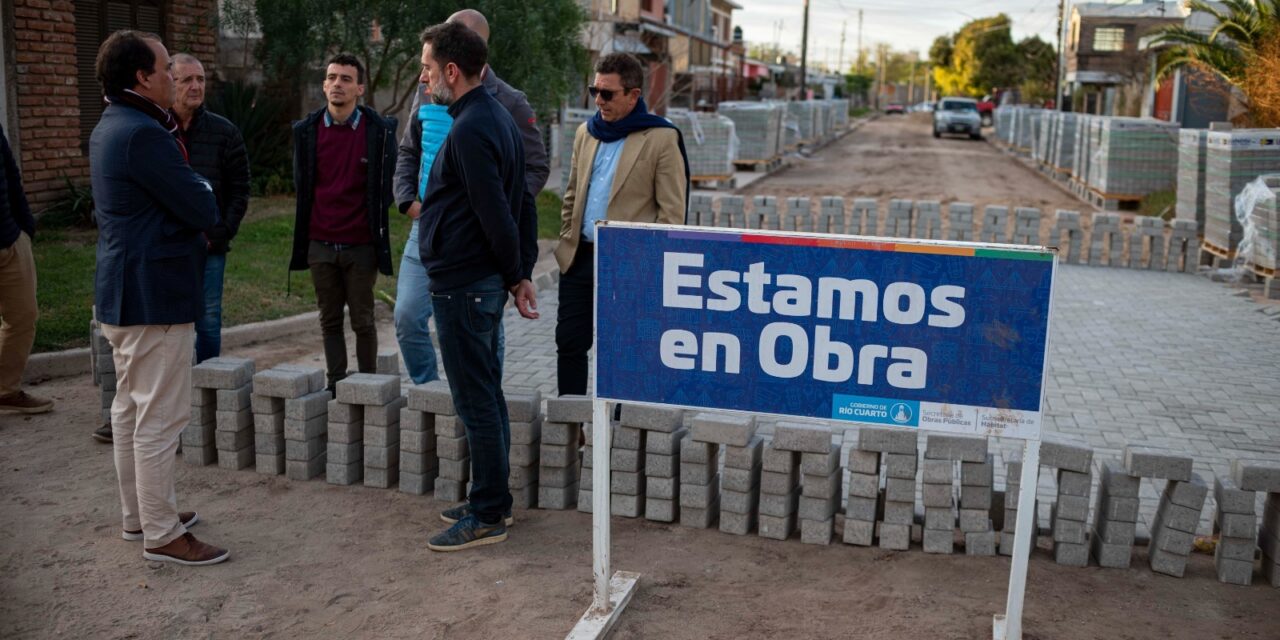 Río Cuarto: avanza el adoquinado en pasajes del sur de la ciudad