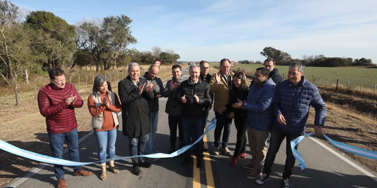 Schiaretti habilitó la pavimentación de la ruta Las Isletillas-Punta del Agua