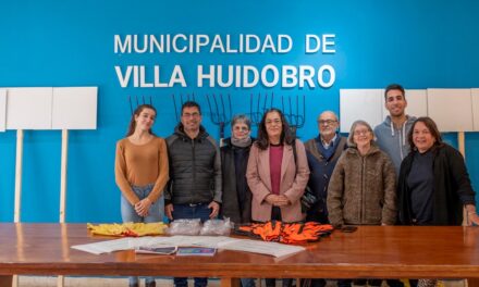 Villa Huidobro: se entregaron herramientas al grupo ambientalista “Cañada verde”