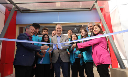 Schiaretti inauguró una escuela ProA en Deán Funes
