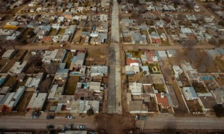 Río Tercero: avanzan las obras de pavimentación en la calle Bernardo O´higgns