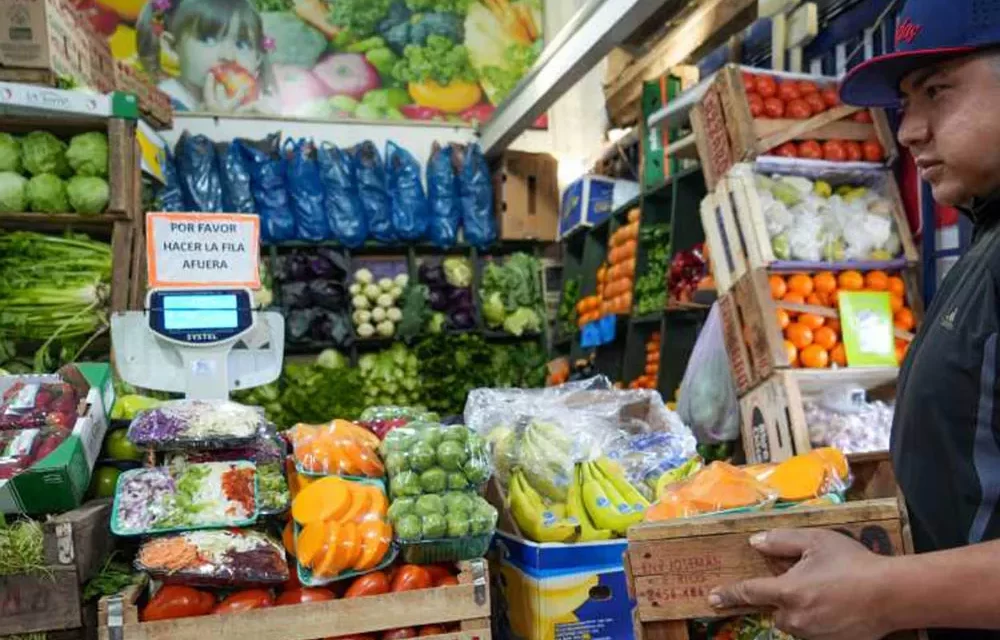 El costo de la canasta alimentaria y de la canasta básica total subieron 7,1% en julio