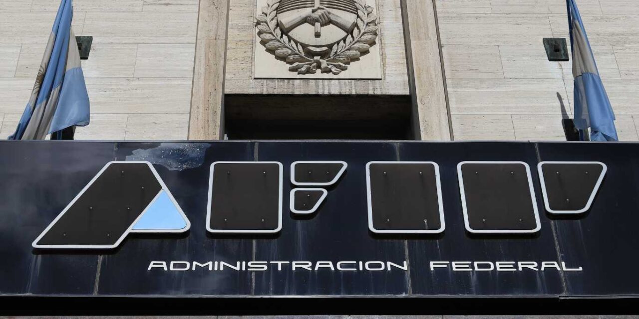 La AFIP modifica retención de Ganancias para profesionales autónomos