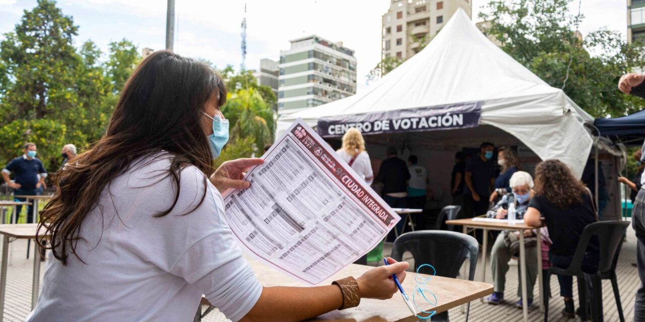 Río Cuarto: promocionan proyectos del Presupuesto Participativo en Plaza Roca