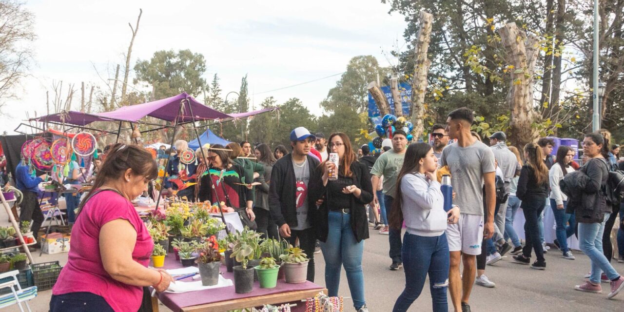 Río Cuarto: El Paseo de Ferias convocó a una multitud en el Parque Sarmiento