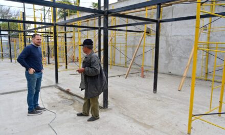 Villa María: Gill supervisó los avances de la obra del Centro de Desarrollo Infantil