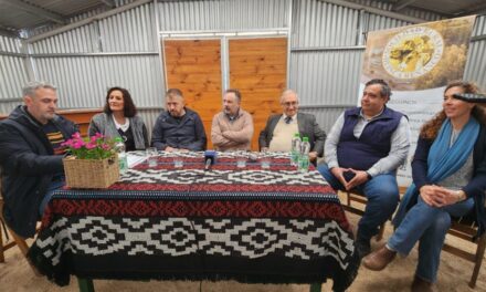 Huinca Renancó: firma de convenio con la UNC para brindar capacitaciones a trabajadores rurales
