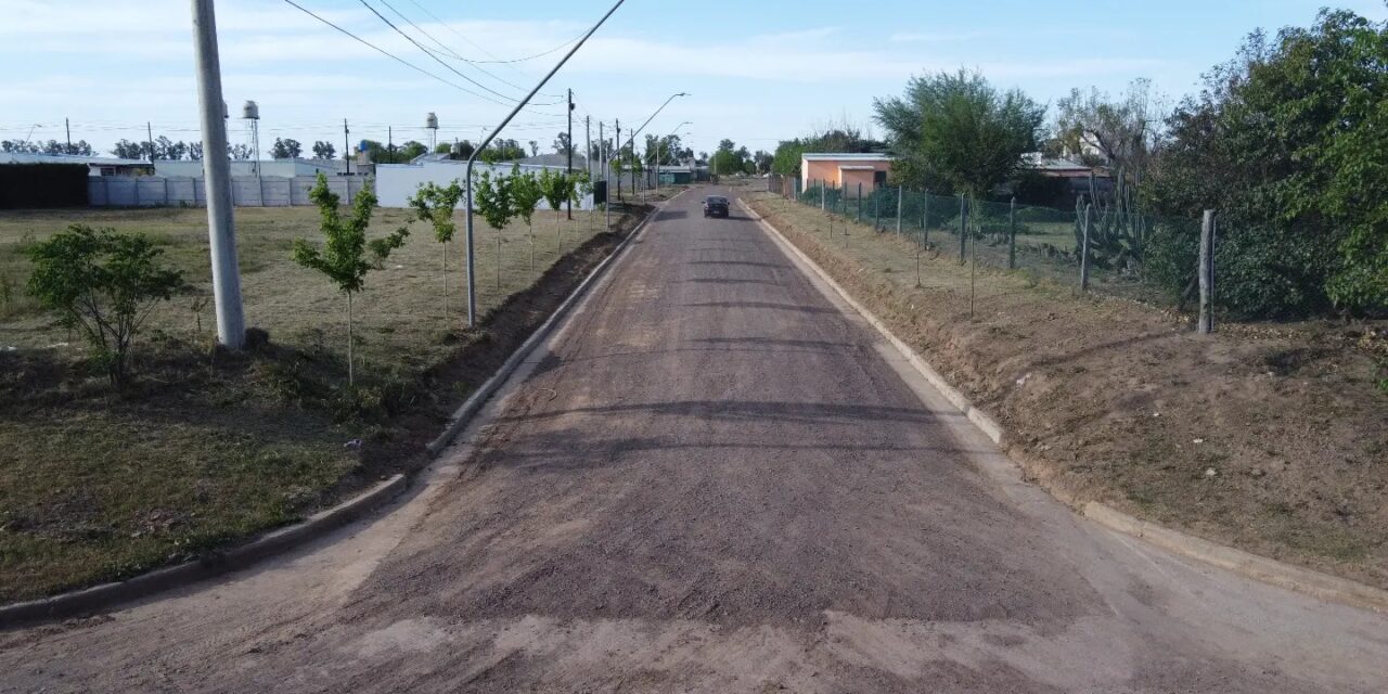 Arias: culminó la obra de cordón cuneta en calle Moreno