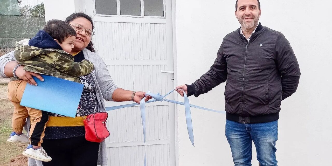 Carnerillo: se entregaron dos viviendas del programa “Vivienda Semilla”