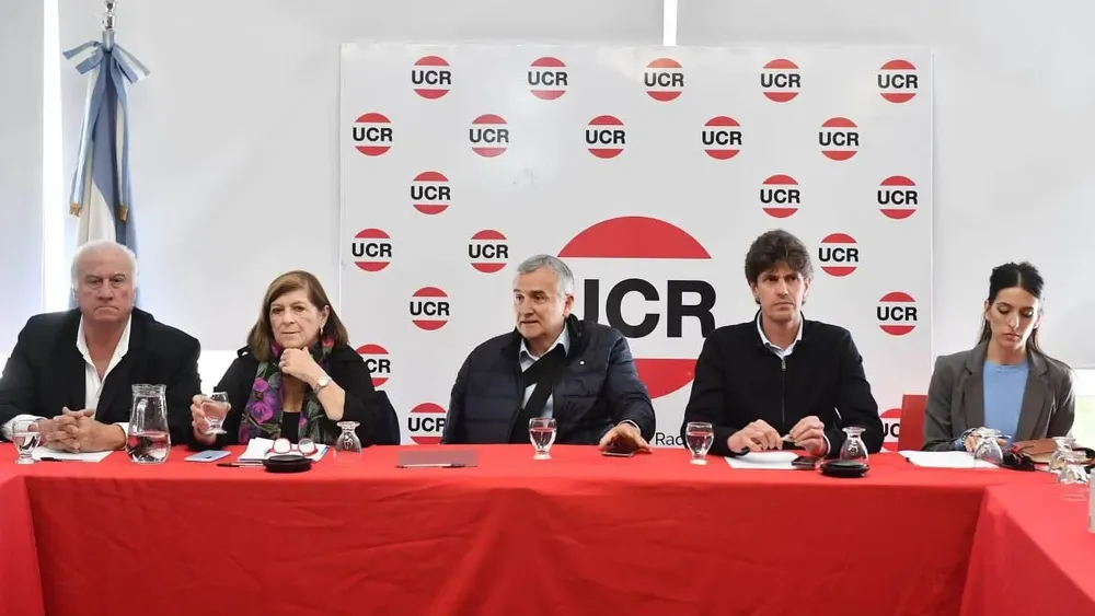 La UCR “no acompañará a ninguno de los candidatos” en el balotaje