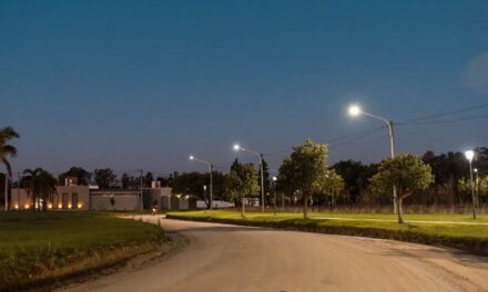 Río Tercero: culminó la colocación de luminarias led en barrio Villa Zoila