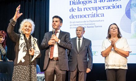 Diálogos sobre la democracia, en memoria de Sonia Torres