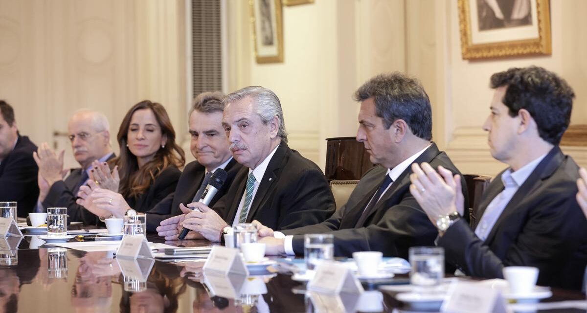 Oficializaron las renuncias de los integrantes del Gabinete de Alberto Fernández