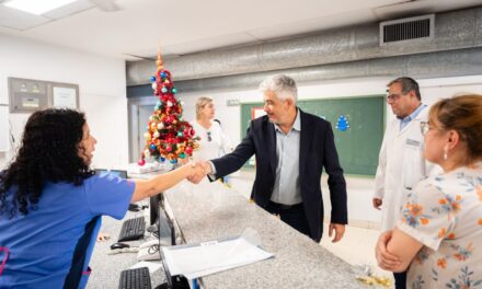 Pieckenstainer recorrió los hospitales Materno Neonatal y Pasteur de Villa María