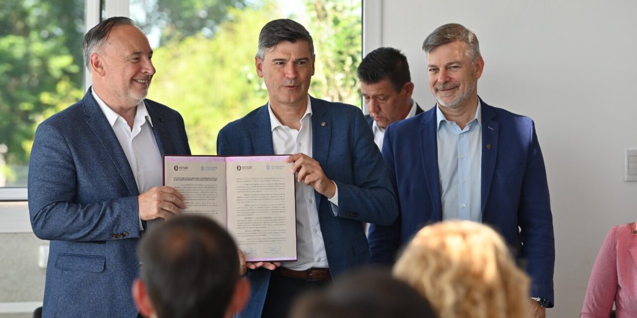 Accastello y Passerini firmaron un convenio para la creación de la Universidad Libre del Ambiente
