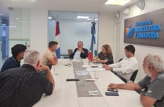 El ministro Busso se reunió con productores hortícolas de Córdoba