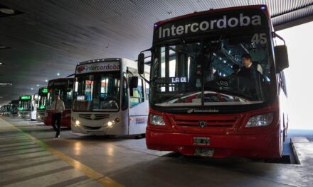 El boleto de transporte interurbano aumenta un 44% este martes en toda la provincia