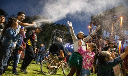 Miles de personas vibraron con los festejos de Carnaval en múltiples espacios de Río Cuarto