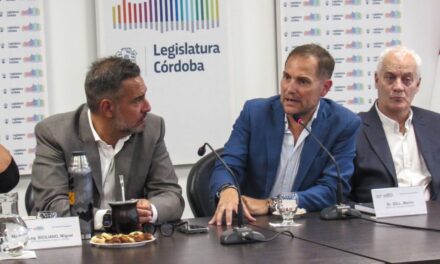 Martín Gill presentó el Ministerio de Cooperativas y Mutuales ante el bloque de legisladores de Hacemos Unidos por Córdoba
