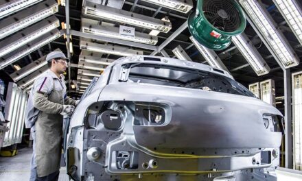 La producción automotriz cayó en enero 16,7% interanual y 38,8% respecto de diciembre