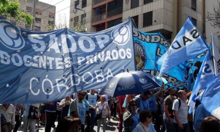 Ante la quita del incentivo docente y la falta de acuerdo salarial, Sadop arranca este lunes un paro por 48 horas