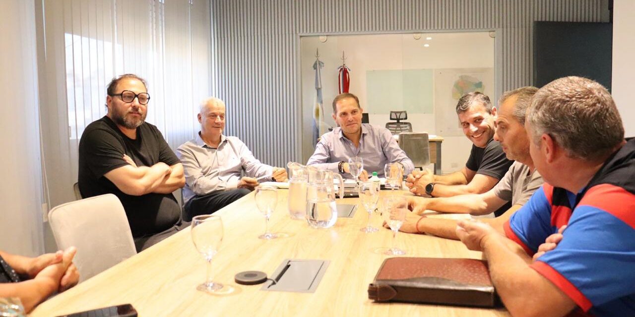 Italó: Reunión con el Ministro de Cooperativas y Mutuales de la provincia