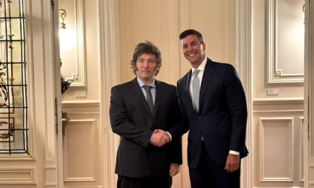 Javier Milei se reunió con Santiago Peña: Yacyretá e Hidrovía entre los puntos tratados