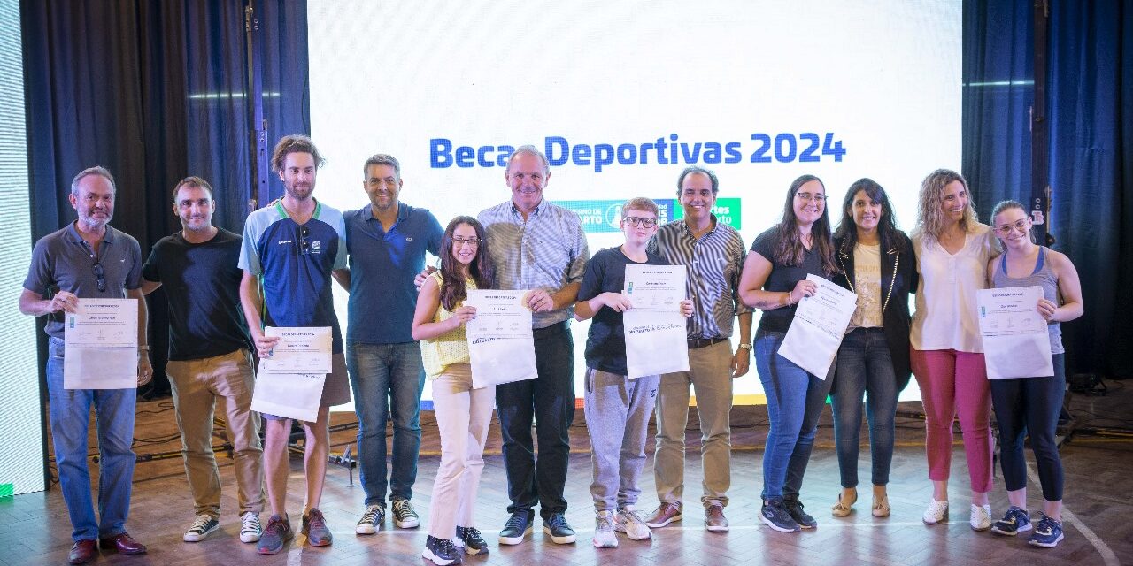 Río Cuarto: entregaron certificados a beneficiarios del Programa de Becas Deportivas 2024
